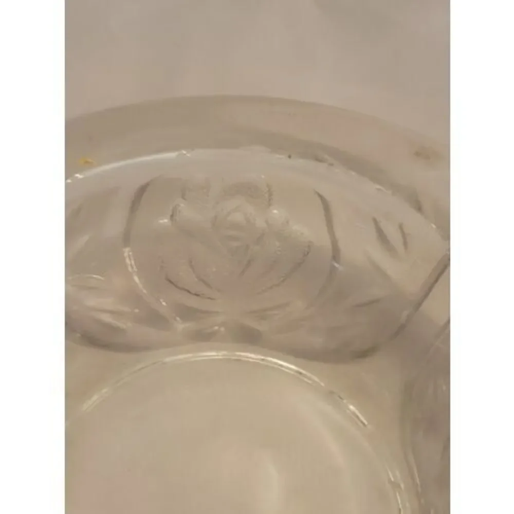 KIG Indonesia Pressed Heavy Glass Rose Pattern Vintqge Ashtray 4 Rest 6